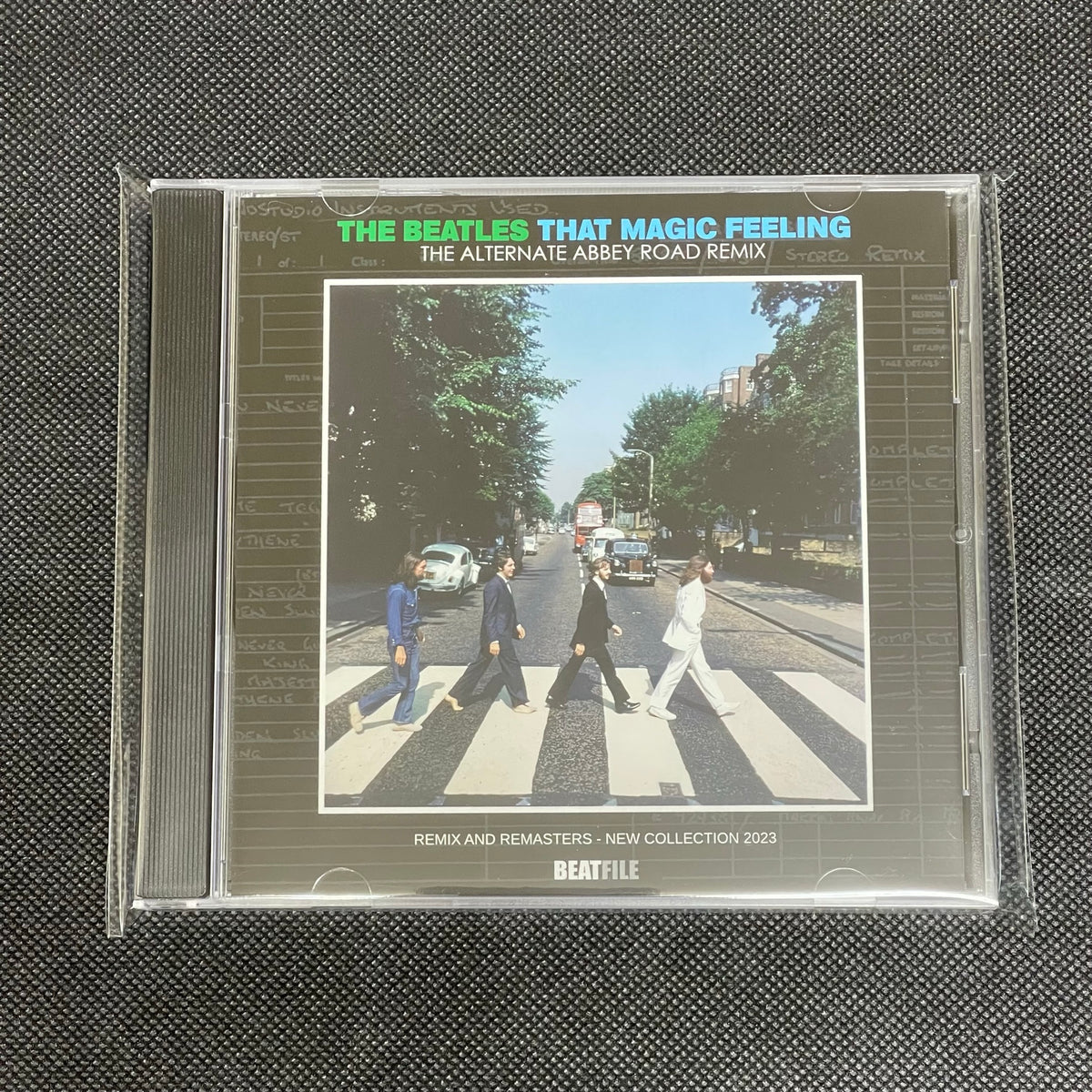 トランプ　未開封　Abbey Road Studios The Beatles New Beatles' 'Abbey Road' Reissue Unveils Rare Outtakes, Demos